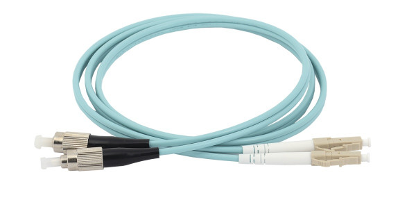 Коммутационный шнур оптический ITK, Duplex LC/FC (UPC/UPC), OM3 50/125, LSZH, 3м, цвет: голубой, (FPC5003-FCU-LCU-C2L-3M)