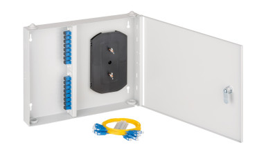 Коммутационная панель ВО Nikomax NMF портов: 16 SC/UPC OS2, установлено адаптеров: 16 невыдвижная, настенная, цвет: серый, с ключом