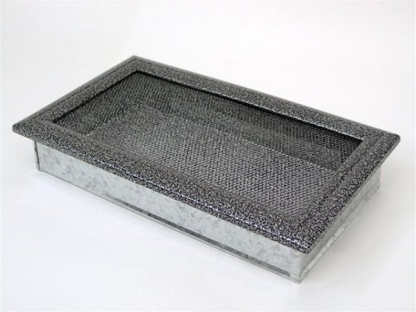 Вентиляционная решетка для камина Kratki 17х30 Оскар черная/хром 30OCS