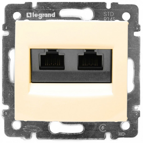 Розетка в сборе Legrand Valena, 2x RJ45, кат. 6, экр., внутренняя, 51х58 мм (ВхШ), цвет: слоновая кость, (LEG.774147)