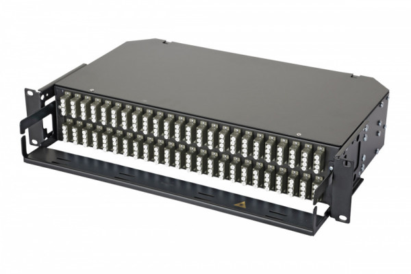 Коммутационная панель ВО Eurolan 47E-48, 2HU, портов: 48 LC (Quatro) OM2, установлено адаптеров: 8 невыдвижная, орг-йзер: предустановлен, цвет: чёрный, цвет адаптеров: серый, монтажные шнуры, КДЗС