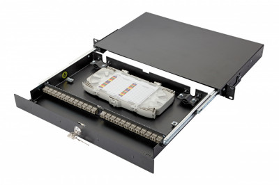 Коммутационная панель ВО Eurolan 47D-24, 1HU, портов: 24 LC/UPC (Duplex) OM2, установлено адаптеров: 12 выдвижная, прямая, цвет: чёрный