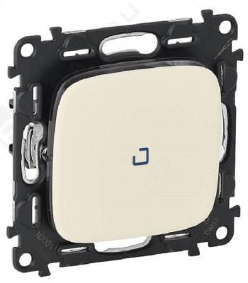 Переключатель Legrand Valena Allure, одноклавишный, с подсветкой, 10АX, внутренняя, 71х71 мм (ВхШ), цвет: слоновая кость, с безвинтовыми зажимами, с лампой 0,15 ма (752826)