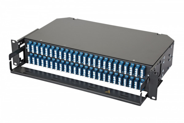 Коммутационная панель ВО Eurolan 47E-48, 2HU, портов: 48 LC (Quatro)OS2, установлено адаптеров: 8 невыдвижная, орг-йзер: предустановлен, цвет: чёрный, цвет адаптеров: синий, монтажные шнуры, КДЗС