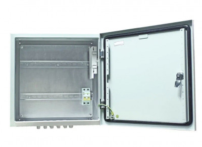 Шкаф уличный всепогодный укомплектованный настенный OSNOVO, IP66, корпус: сталь нержавеющая, 400х400х210 мм (ВхШхГ), цвет: серый, (с DIN-рейками, автоматом 2Р), без нагрева, без охлаждения