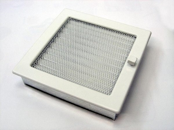 Вентиляционная решетка для камина Kratki 22х22 белая с жалюзи 22BX