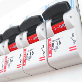 Автоматический выключатель Legrand DX3, 4,5 модуль, C класс, 3P, 125А, 16кА, (LEG.409282)