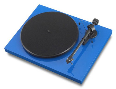 Проигрыватель винила Pro-Ject Debut III Blue (с картриджем Ortofon OMB-5e)
