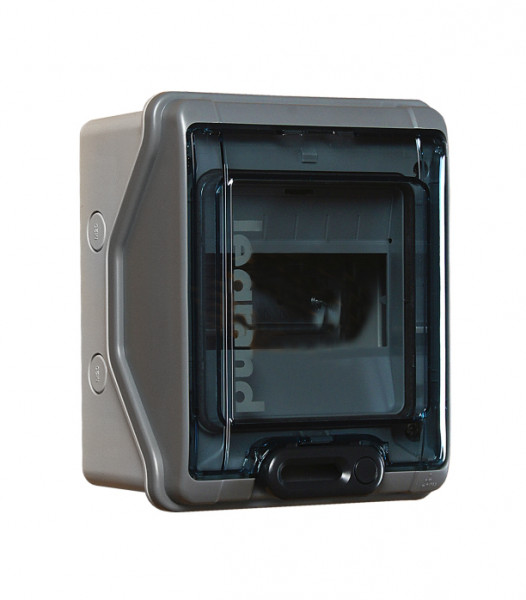 Щит электрический настенный Legrand Plexo, универсальный, IP65, 1ряд.  6мод., с клеммным блоком, дверь: прозрачная, корпус: полистирол, цвет: серый