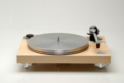 Проигрыватель винила Acoustic Signature Manfred MK II XL maple