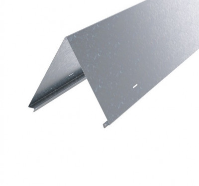 Крышка DKC S5 Combitech, с заземлением, 300х26х1500 (ШхВхД), для металлических лотков, толщина: 0,8 мм, горячий цинк, двускатная