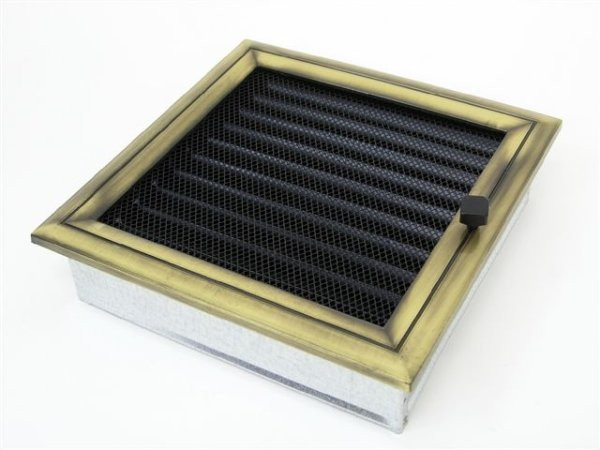 Вентиляционная решетка для камина Kratki 22х22 Оскар латунь с жалюзи 22OX