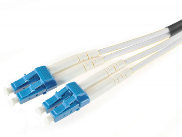 Коммутационный шнур оптический Hyperline, Duplex LC/LC (UPC), OS2 9/125, LSZH, Ø 2мм, 5м, цвет: белый, (FC-D2-9A1-LC/UR-LC/UR-H-5M-LSZH-WH)