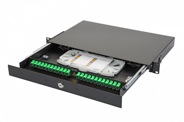 Коммутационная панель ВО Eurolan 47D-24, 1HU, портов: 24 SC/APC (Simplex) OS2, установлено адаптеров: 12 выдвижная, прямая, цвет: чёрный, монтажные шнуры, КДЗС