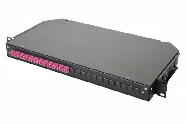 Коммутационная панель ВО Eurolan 47C-24, 1HU, портов: 24 LC/UPC (Duplex) OM4, установлено адаптеров: 16 невыдвижная, прямая, орг-йзер: предустановлен, цвет: чёрный, монтажные шнуры, КДЗС