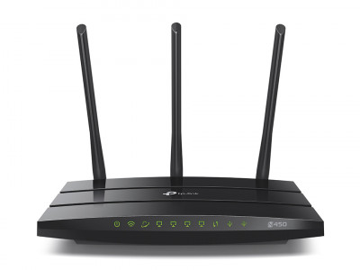 Маршрутизатор TP-Link, портов: 5, LAN: 4, WAN: 1, скорость мб/с: 450, антенн: 3, USB: Да, 33х148х225 мм (ВхШхГ), цвет: чёрный, офлайн-загрузка файлов, TL-WR942N