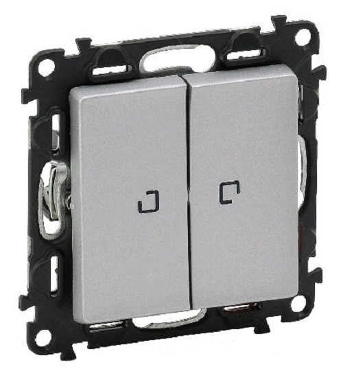 Выключатель Legrand Valena Life, двухклавишный, с подсветкой, 10АX, внутренняя, 71х71 мм (ВхШ), цвет: алюминий, с безвинтовыми зажимами, лампами 2 х 0,15 ма (752628)