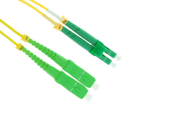 Коммутационный шнур оптический Hyperline, Duplex SC/LC (APC), OS2 9/125, LSZH, Ø 2мм, 30м, цвет: жёлтый, (FC-D2-9-LC/AR-SC/AR-H-30M-LSZH-YL)