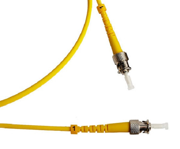 Коммутационный шнур оптический Lanmaster, Simplex ST/ST (APC), OS2 9/125, LSZH, 20м, цвет: жёлтый, (LAN-ST-ST/SA-20.0)