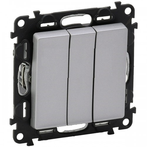 Выключатель Legrand Valena Life, трехклавишный, без подсветки, 10АX, внутренняя, 71х71 мм (ВхШ), цвет: алюминий, с винтовыми зажимами (752603)