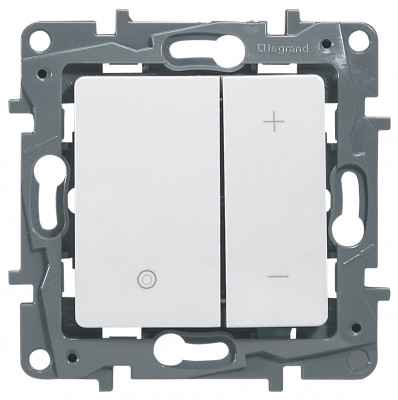 Светорегулятор Legrand Etika, двухклавишный, без подсветки, 75,8х75,8 мм (ВхШ), цвет: белый, без нейтрали (672218)