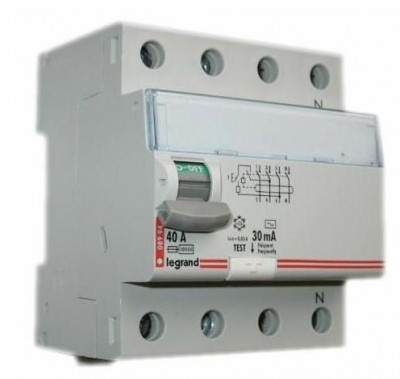 Устройство защитного отключения Legrand TX3, тип: AC, 4 модуль, 4Р, 40А/30мА, зажим для нейтрального проводника с правой стороны (403009)