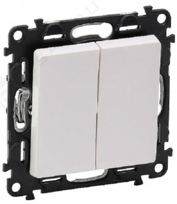 Выключатель Legrand Valena Life, двухклавишный, без подсветки, 10АX, внутренняя, 71х71 мм (ВхШ), цвет: белый, с безвинтовыми зажимами (752405)