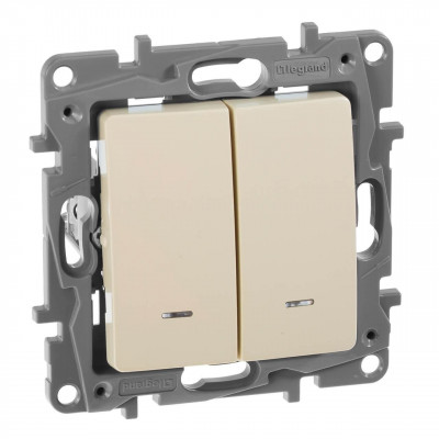 Переключатель Legrand Etika, одноклавишный, с подсветкой и индикацией, 10А, цвет: слоновая кость (672316)