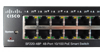 Коммутатор Cisco, SF220-48P-K9-EU