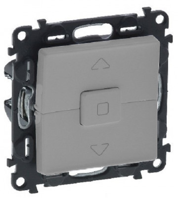 Выключатель Legrand Valena Life, кнопочный, без подсветки, 10А, внутренняя, 71х71 мм (ВхШ), цвет: алюминий, для жалюзи и рольставней (752630)