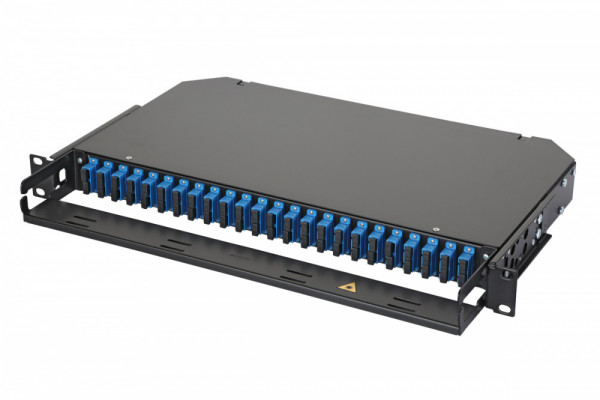 Коммутационная панель ВО Eurolan 47C-24, 1HU, портов: 24 SC/UPC (Duplex) OS2, установлено адаптеров: 2 невыдвижная, прямая, орг-йзер: предустановлен, цвет: чёрный, монтажные шнуры, КДЗС