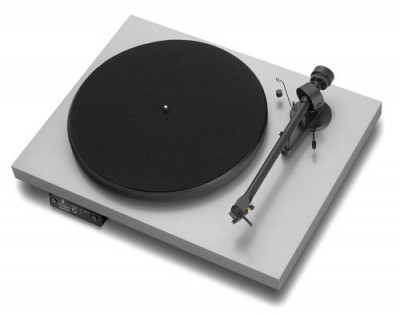 Проигрыватель виниловых дисков Pro-Ject Debut III- Phono SB silver