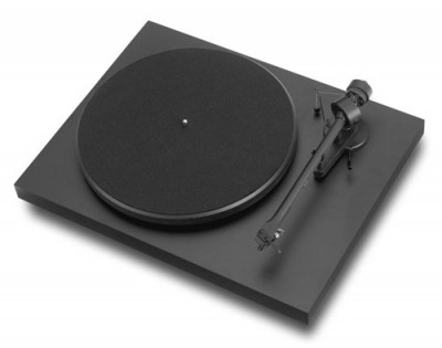Проигрыватель виниловых дисков Pro-Ject Debut III- Phono black
