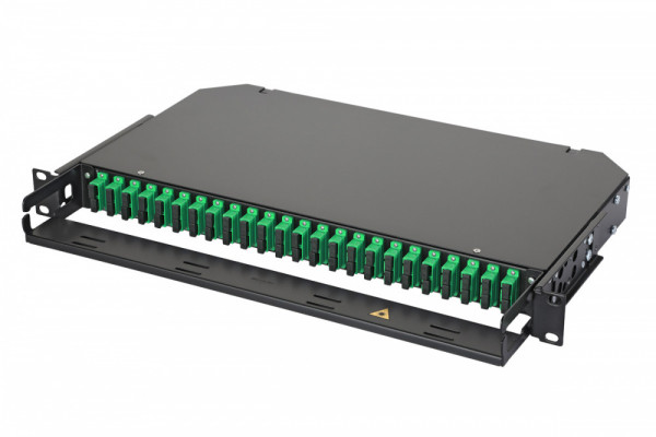Коммутационная панель ВО Eurolan 47C-24, 1HU, портов: 24 SC/APC (Duplex) OS2, установлено адаптеров: 6 невыдвижная, прямая, орг-йзер: предустановлен, цвет: чёрный, монтажные шнуры, КДЗС