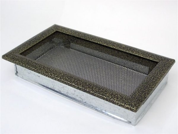 Вентиляционная решетка для камина Kratki 17х30 Оскар черная/латунь 30OCZ