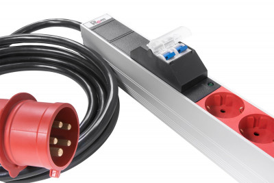 Блок силовых розеток Rem Rem-3x32, вертикальный, неуправляемый, IEC 60320 С13, IEC 60320 С19 х 15, Shuko х 9, вход IEC 320 309 3PN, шнур 3 м, 1 463мм, трехфазный 32А, автомат + индикатор, алюминий, 6 автоматов 2P