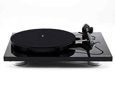 Проигрыватель винила Rega RP8 (APHETA-2) black