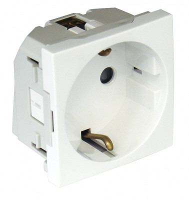 Розетка электрическая Efapel QUADRO 45, 2к+З, 16А, 45x45, 90 град., шторки защитные, цвет: чёрный матовый, винтовое подключение