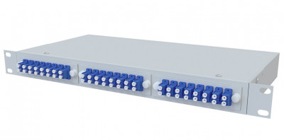 Коммутационная панель ВО Nikomax NMF, 1HU, портов: 48 LC/UPC (Duplex) OS2, установлено адаптеров: 48 невыдвижная, прямая, цвет: серый