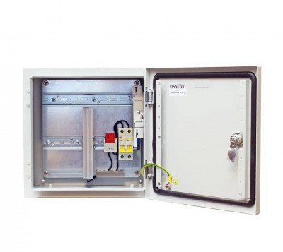 Шкаф уличный всепогодный укомплектованный настенный OSNOVO, IP66, корпус: сталь листовая, 300х300х210 мм (ВхШхГ), цвет: серый, (с DIN-рейками, автоматом 2Р), с нагревом, без охлаждения